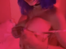 Red Room Titty Rub!